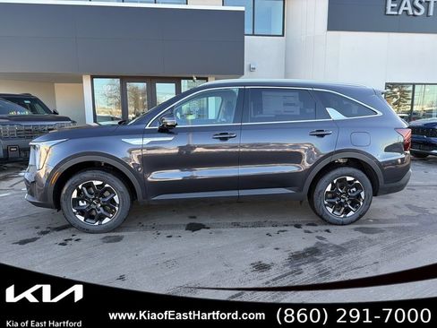 New 2026 Kia Sorento S AWD/4WD image 2
