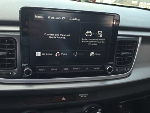 Used 2021 Kia Rio S FWD image 5