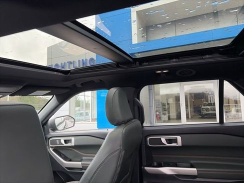 Used 2022 Ford Explorer Timberline image 13