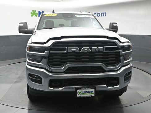 Used 2026 RAM 2500 Big Horn AWD/4WD image 6