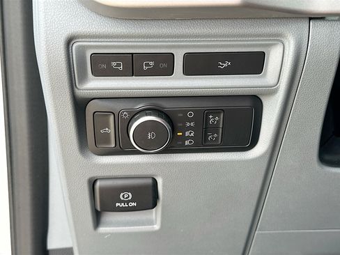 Used 2022 Ford F150 XLT w/ Equipment Group 302A High AWD/4WD image 10