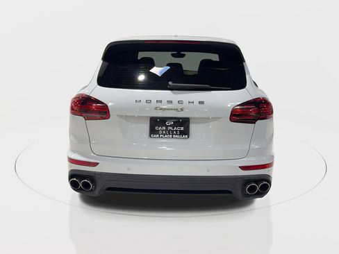 Used 2015 Porsche Cayenne S w/ Premium Package image 10