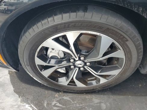 Used 2022 Ford Mustang Mach-E Premium RWD image 4