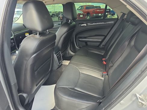 Used 2023 Chrysler 300 Touring L AWD/4WD image 22