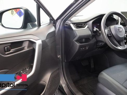 Certified 2024 Toyota RAV4 LE AWD/4WD image 8