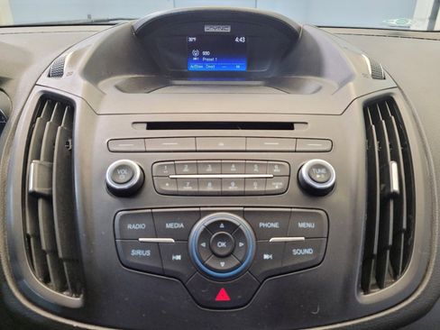 Used 2017 Ford Escape SE AWD/4WD image 25
