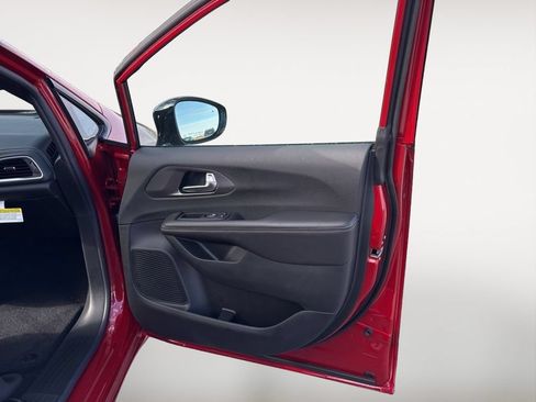 New 2026 Chrysler Pacifica Select w/ S Appearance Package FWD image 33