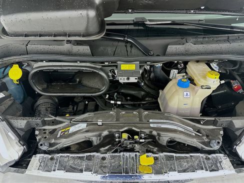 New 2026 RAM ProMaster 2500 w/ Quick Order Package 22G SLT image 18