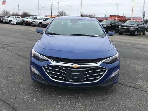 Certified 2023 Chevrolet Malibu LT FWD image 2