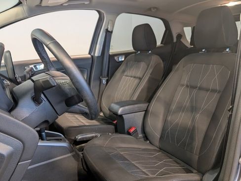 Used 2019 Ford EcoSport SE image 13