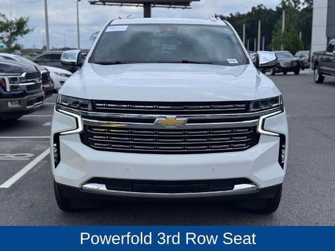 Used 2024 Chevrolet Tahoe Premier RWD image 2