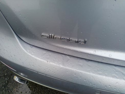 Used 2015 Audi A4 Premium Plus w/ Technology Package image 38