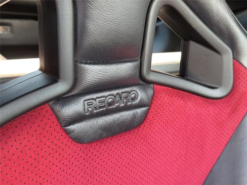 Used 2017 Nissan 370Z NISMO RWD image 28