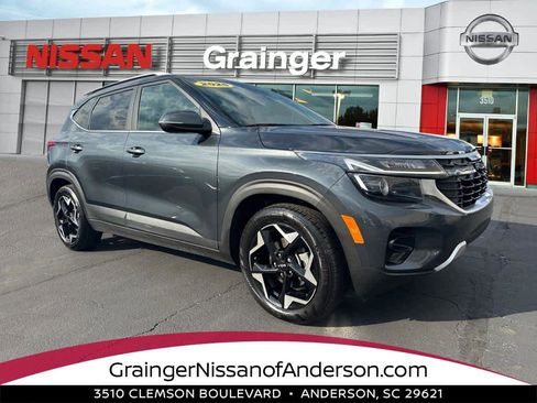 Used 2025 Kia Seltos EX w/ EX Sunroof Package image 1