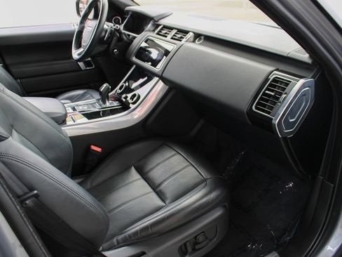 Used 2021 Land Rover Range Rover Sport HSE Silver Edition image 19