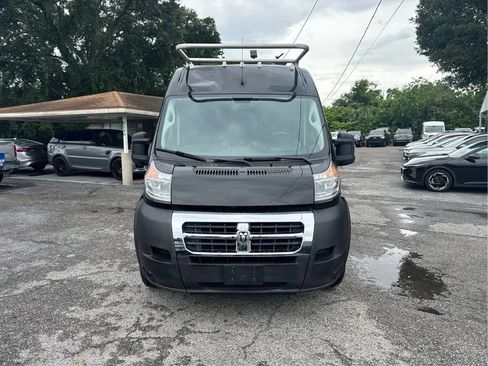 Used 2017 RAM ProMaster 2500 w/ Premium Appearance Group FWD image 2