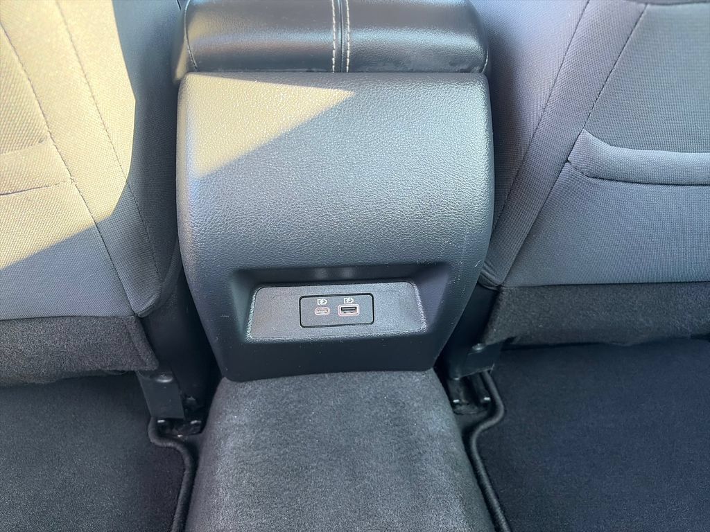 Used 2021 Nissan Altima 2.5 SV AWD/4WD image 36