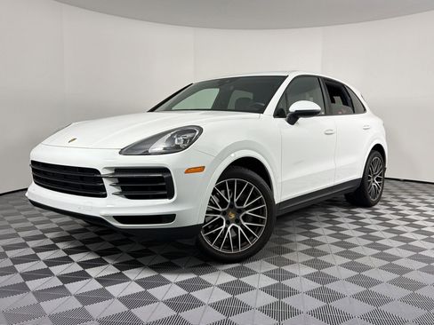 Used 2019 Porsche Cayenne S image 1