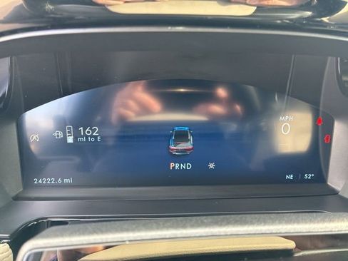 Used 2025 Lincoln Corsair Reserve w/ Equipment Group 202A image 31