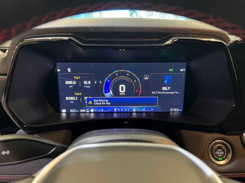 Used 2024 Chevrolet Colorado Z71 w/ Z71 Convenience Package 2 image 18