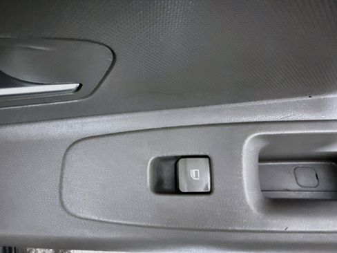 Used 2022 Hyundai Elantra SEL FWD image 31