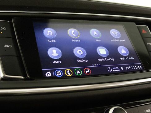 Used 2022 Buick Enclave Premium w/ Experience Buick Package image 18