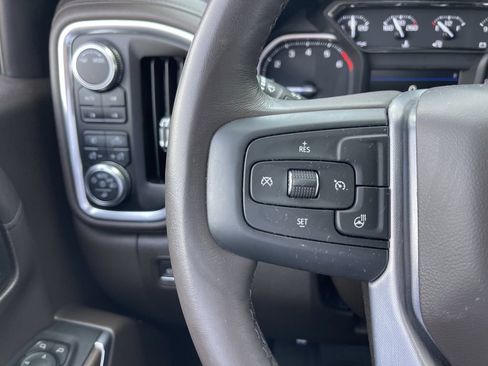 Used 2022 GMC Sierra 1500 SLT AWD/4WD image 37