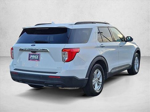 Used 2020 Ford Explorer XLT RWD image 5