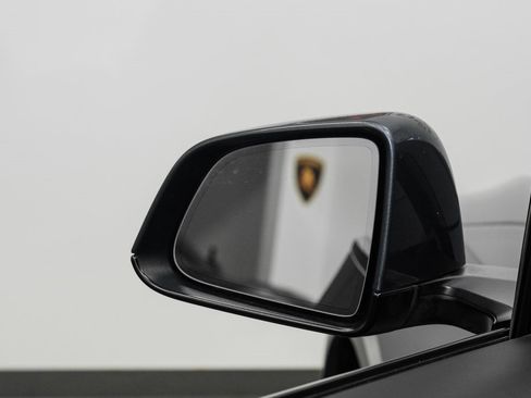 Used 2022 Tesla Model Y Long Range image 43