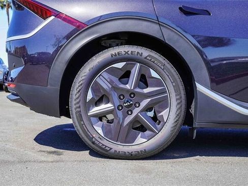 New 2025 Kia EV6 Light image 8