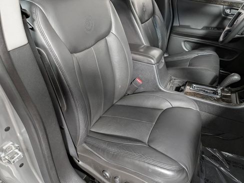 Used 2008 Cadillac DTS w/ Sun And Navigation Package image 23