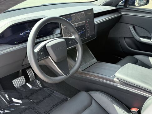 Used 2024 Tesla Model S AWD/4WD image 24