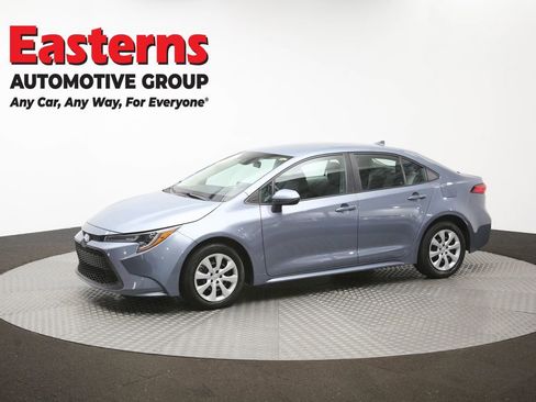 Used 2022 Toyota Corolla LE FWD image 56