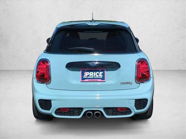 Used 2019 MINI Cooper S w/ Signature Upholstery Package FWD image 7