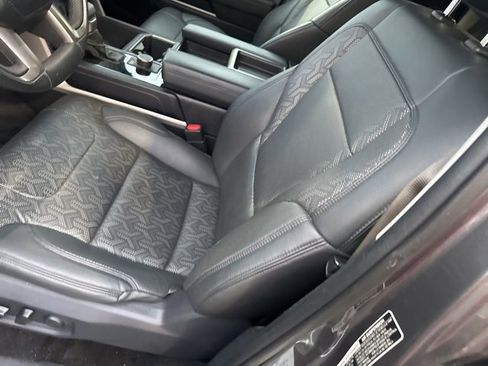 Used 2022 Toyota Tundra SR5 image 7