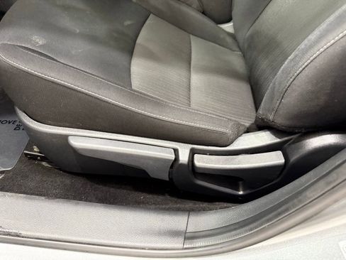 Used 2023 Nissan Sentra SV image 12