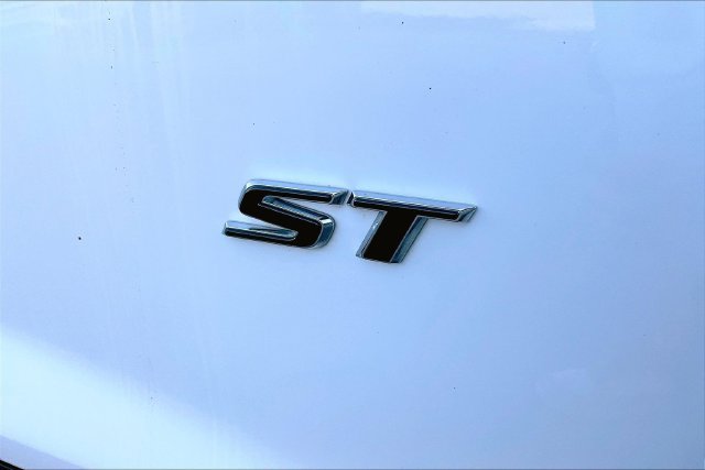 Used 2026 Buick Enclave Sport Touring FWD image 24
