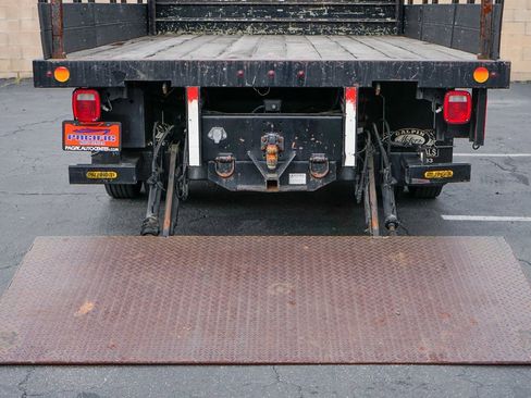 Used 2017 Ford F550 4x4 Crew Cab Super Duty image 9