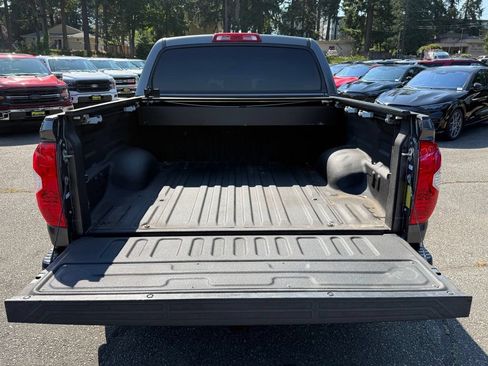Used 2020 Toyota Tundra Limited w/ Limited Premium Package AWD/4WD image 29