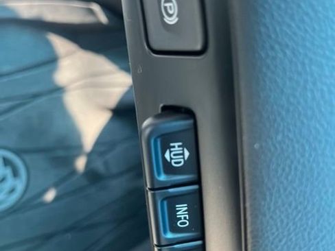 Used 2023 Buick Enclave Avenir w/ Trailering Package, 5000 lbs. FWD image 15