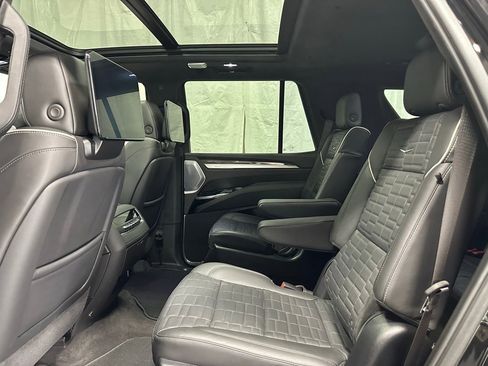 Used 2025 Cadillac Escalade V image 49