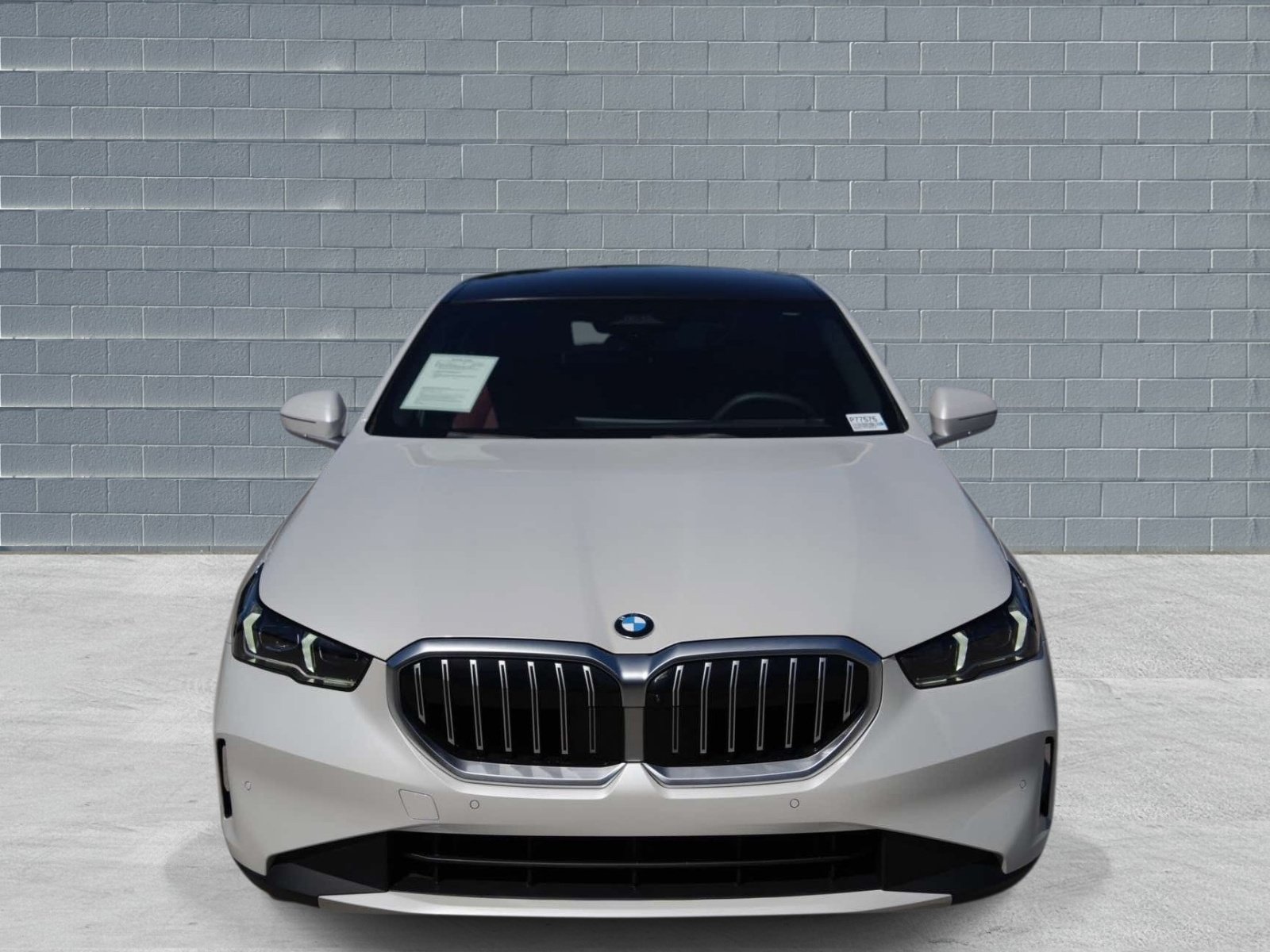Used 2026 BMW 540i xDrive AWD/4WD image 2