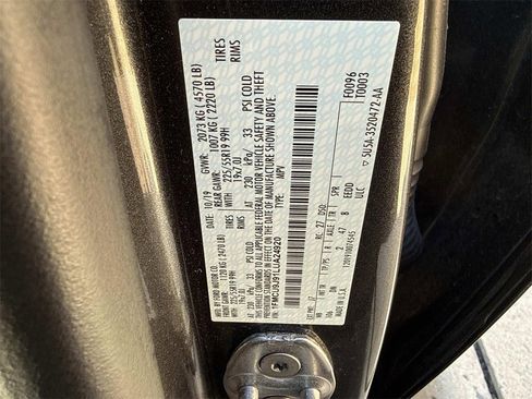 Used 2020 Ford Escape Titanium image 33