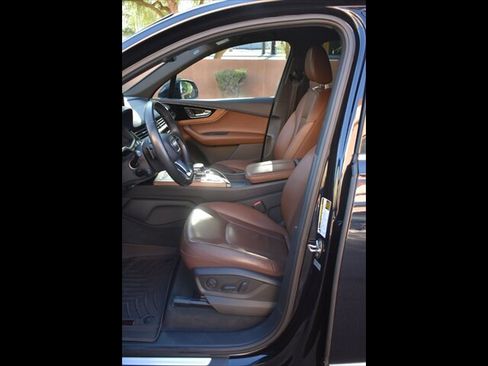 Used 2017 Audi Q7 2.0T Premium AWD/4WD image 16