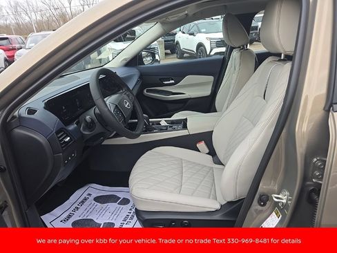 New 2026 Nissan Sentra SL w/ Floor Mat Package FWD image 9