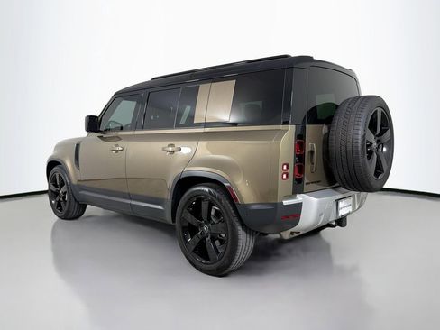 Certified 2025 Land Rover Defender 110 S AWD/4WD image 7