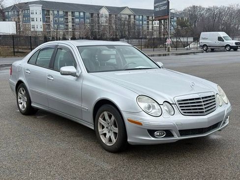 Used 2007 Mercedes-Benz E 320 BlueTEC Sedan image 1