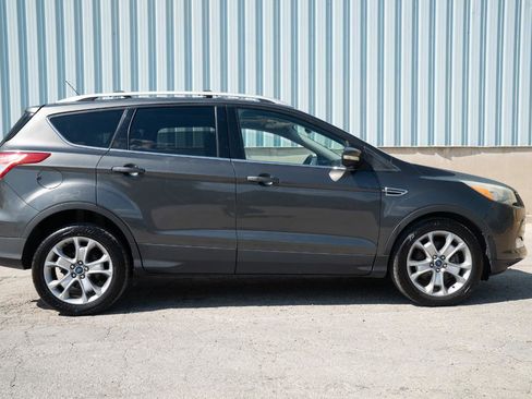 Used 2015 Ford Escape Titanium w/ Equipment Group 301A AWD/4WD image 10