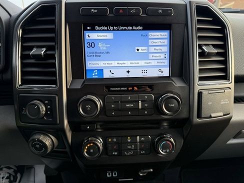 Used 2018 Ford F150 XLT w/ Equipment Group 302A Luxury image 17