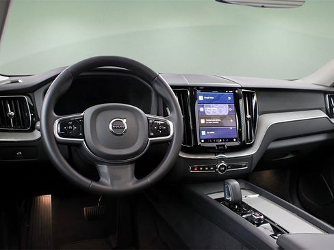 Certified 2025 Volvo XC60 B5 Plus image 13